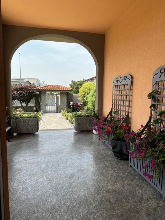 Villa 2 Cassano dʼAdda Exterior foto